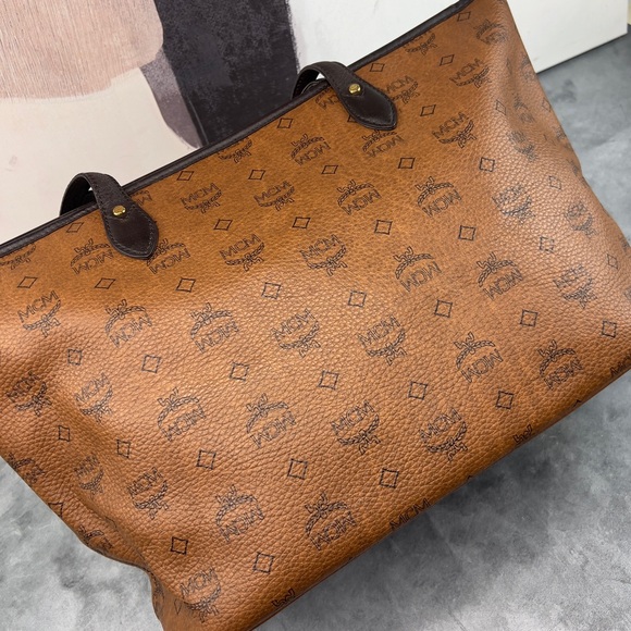 🌵MCM Brown Tote Bag🌵 - Picture 7 of 17